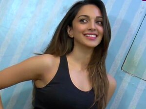 Belleza india en show de culo de jeans