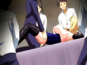 Rubia hentai atada es follada en grupo