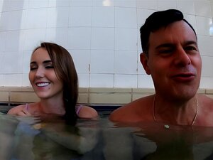 padrastro DOMINADO por COARSE Sex Loving Sia Siberia