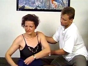 Trío sorpresa con una abuela alemana