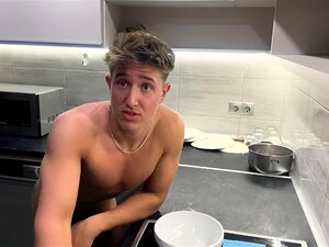 Avena Fitness, Cocina Desnuda