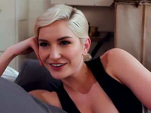 ¡Vecina lesbiana se quedó a dormir! Honey Gold y Skye Blue -