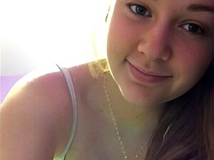 Prepárate para una actuación en solitario electrizante mientras ella