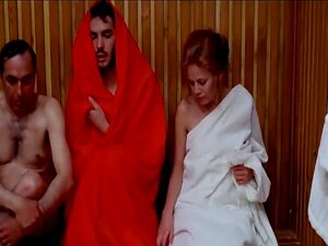 actriz de celebridades Britt Ekland desnuda y escenas de clip erótico