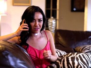 Linda inocente follada duro por un ladrón. Video porno lujurioso