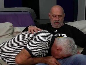 ¡Mira O4M 10 ahora! - Gay, padrastro, padrastro gay follando a