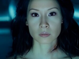 Lucy Liu Desnuda
