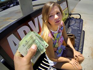 Keisha Grey en Money Talks, Keisha Fucks, me encontré con Keisha