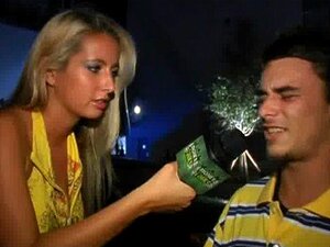 Hooker recibe pago y cinta por sexo 15