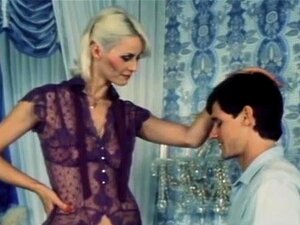 Porno vintage de los 70, La encantadora Seka folla a su hombre, La