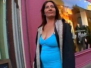 La mayor francesa Barbara está orgullosa de ser libertina