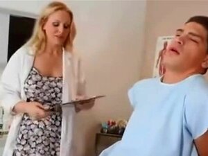 Examen de polla del doctor MILF