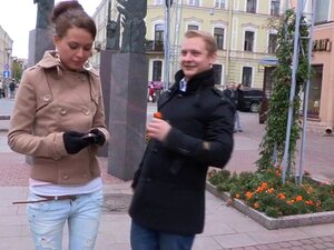 La voluptuosa leylas poon tang es follada duro. Te la follan duro