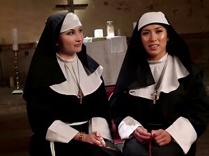 Monjas Traviesas: Maldad Persistente ft. Mia Li y Sofía Locke