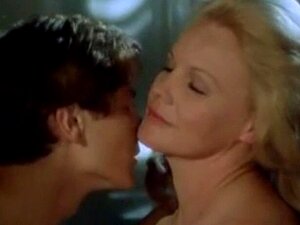 Carroll Baker Femi Benussi desnuda de Lecciones Privadas. Carroll