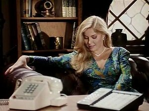 Éxtasis fatal (1992) - Angelica Bella