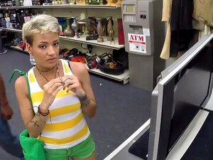Follando a tu chica en mi casa de empeño - XXX Pawn