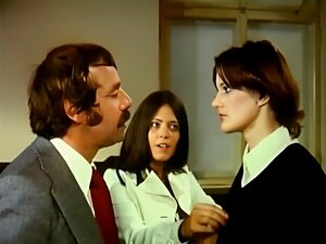 Alemán vintage - follada en la corte