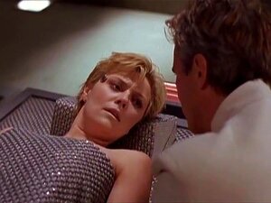 Amanda Tapping, Claudia Black, Vaitiare Bandera en Stargate SG 1 [TV].