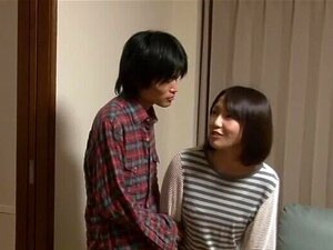 Video porno con Yui Yamashita, Ito Yoshikawa y Mio Futaba