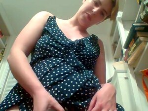 Ama de casa POV enseña a su marido cómo chuparle la polla