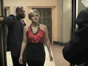 Nikki Griffin y Tara Radcliffe - Femme Fatales S02E07,