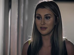 La increíble escort Paige Owens fue pagada por un cliente pervertido