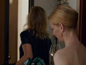 Sandra Huller desnuda - Ingrid Bisu desnuda - Toni Erdmann - 2016. El