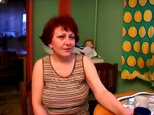 Experimenta la pasión del sexo grupal ruso con una mezcla de swingers