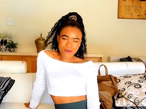 Linda Nena Negra Primera Vez Sexo Interracial