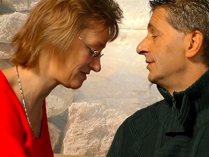Kinky Granny Manuela Muestra Sus Habilidades Sexuales Traviesas En La