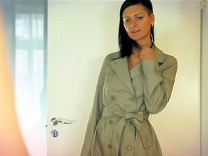 2 hawt encantadoras lesbianas usando cinturón, Este episodio ha sido