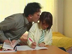 La cachonda japonesa Emi Yoshida en una película exótica y peluda,